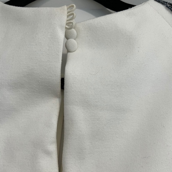 Adrienne Vittadini white dress with embellished shoulders - Picture 6 of 12